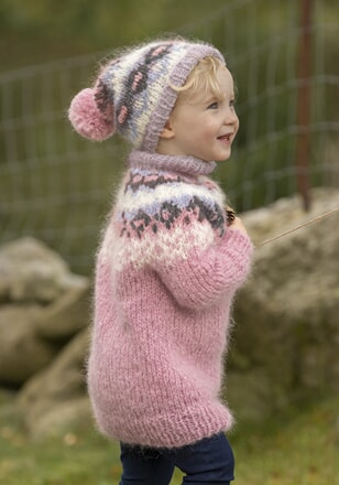 2027-1b "Nova"-genser og lue Alpaca Maya