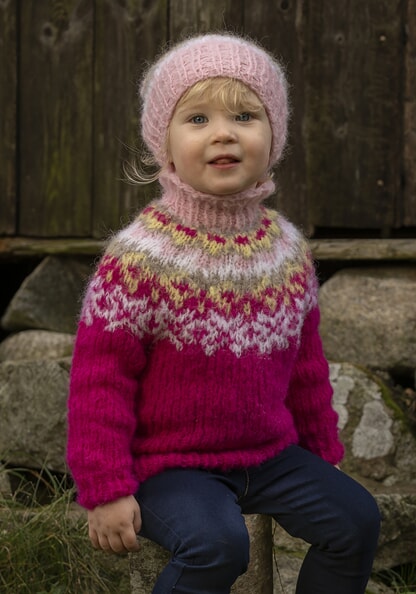 2027-1d "Nova"-genser og lue Alpaca Maya