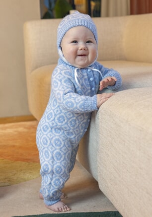 k-2506-03 "Maximus"-dress og lue