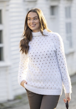 k-2526-02b "Rekarda" genser