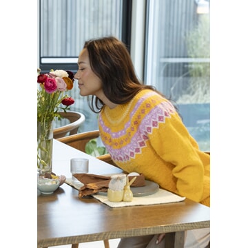 k-2606-03 "Fjellbris" genser