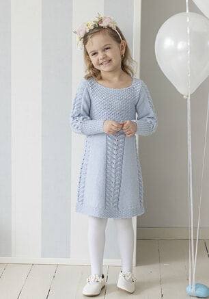 k-2607-10b "Julie" kjole