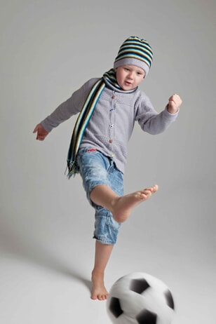 Jakke, skjerf og lue gutt