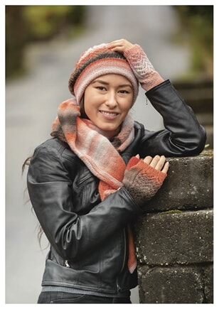 1927-4 "Tira"-sjal, pulsvanter og lue